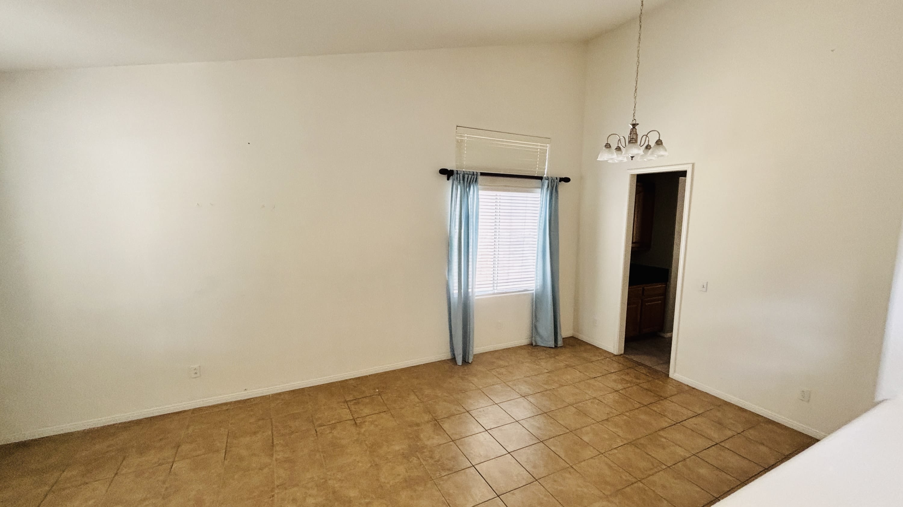 2316 Tedesca Dr – photo 2
