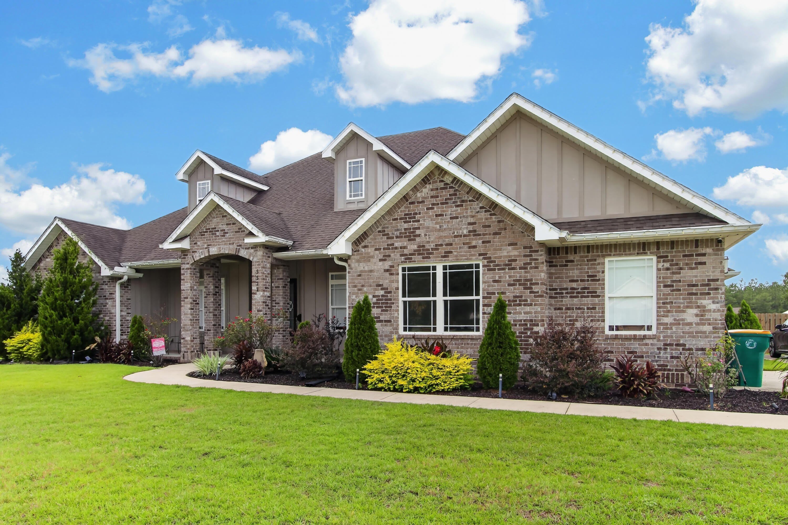 5522 Frontier Drive – photo 2