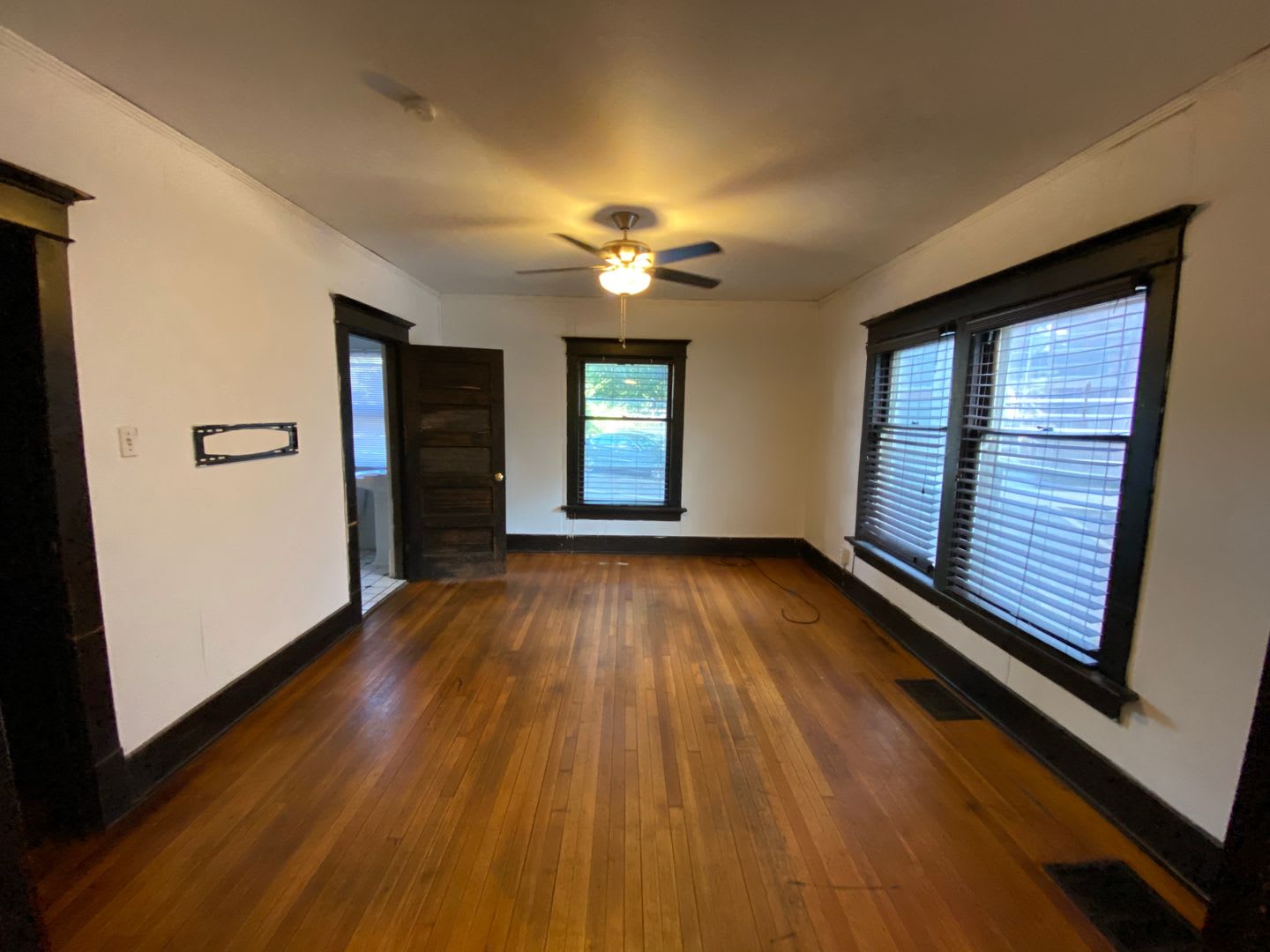 68 E 17th Ave – photo 4