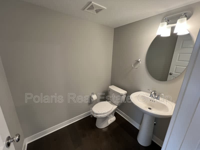 11585 Fullham St – photo 4