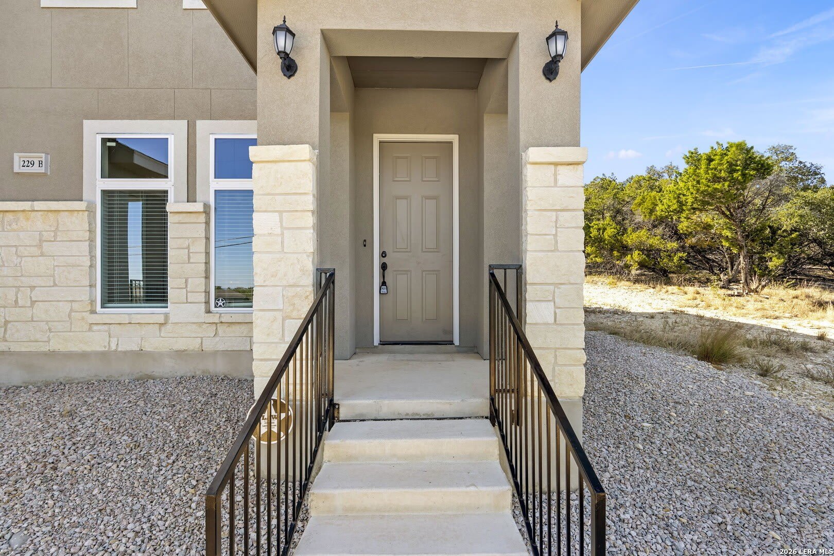 229 High Dr – photo 2
