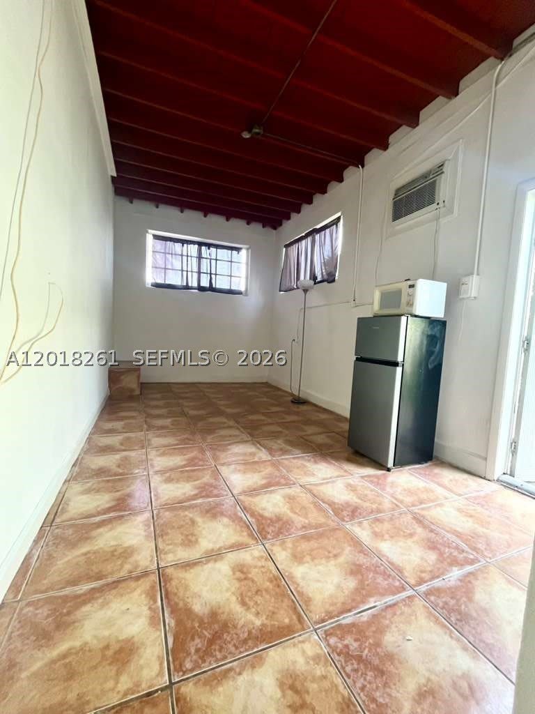 1875 NE 177th St – photo 5