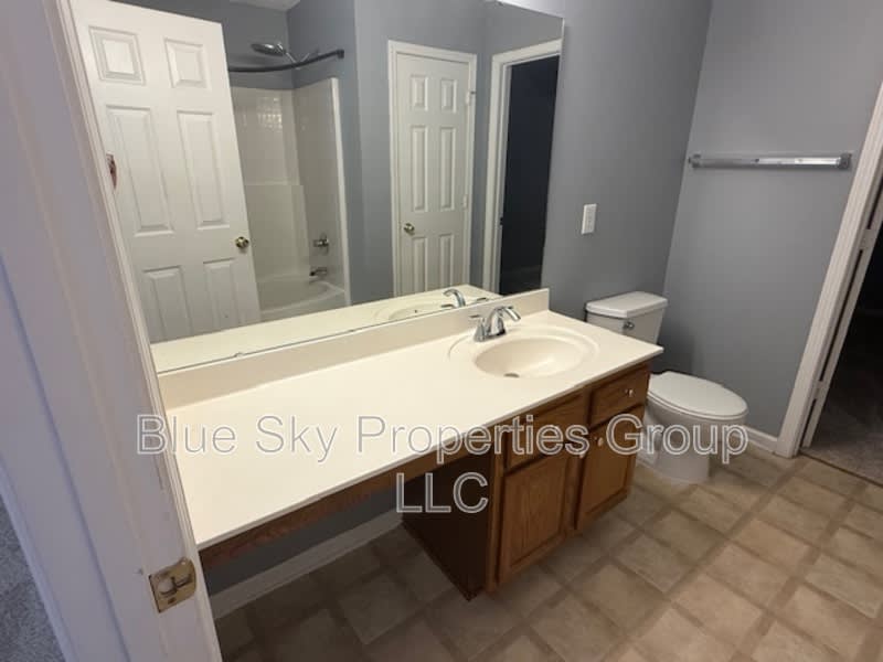 5249 Thornton Rd – photo 4