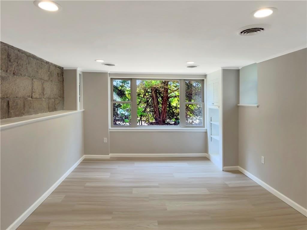 2185 Post Road – photo 5