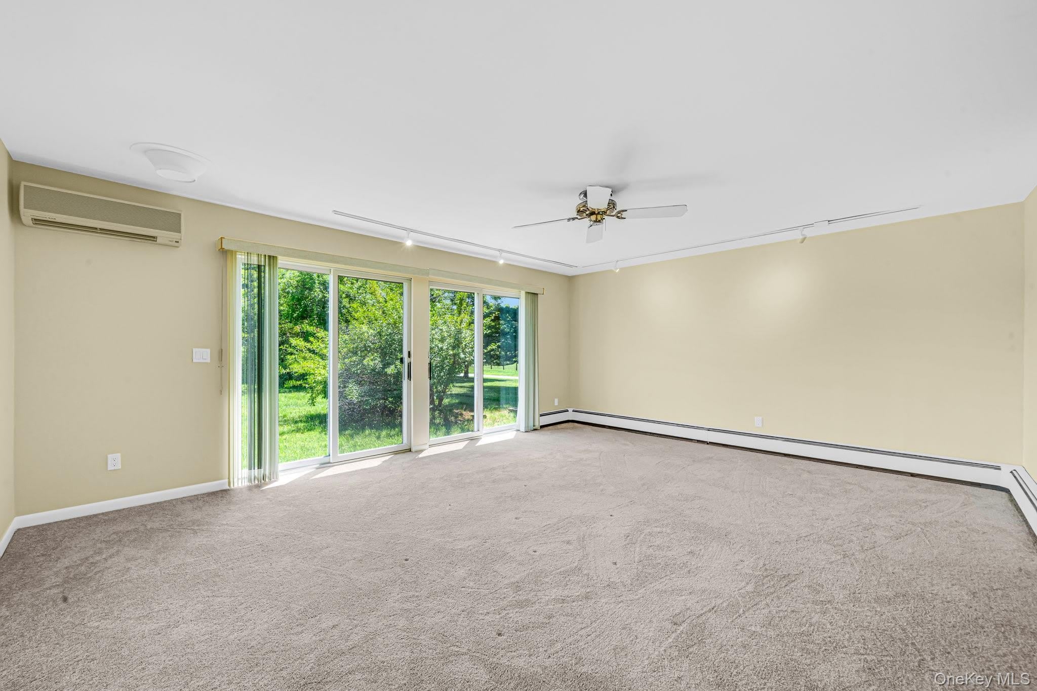 1394 Main Road – photo 5