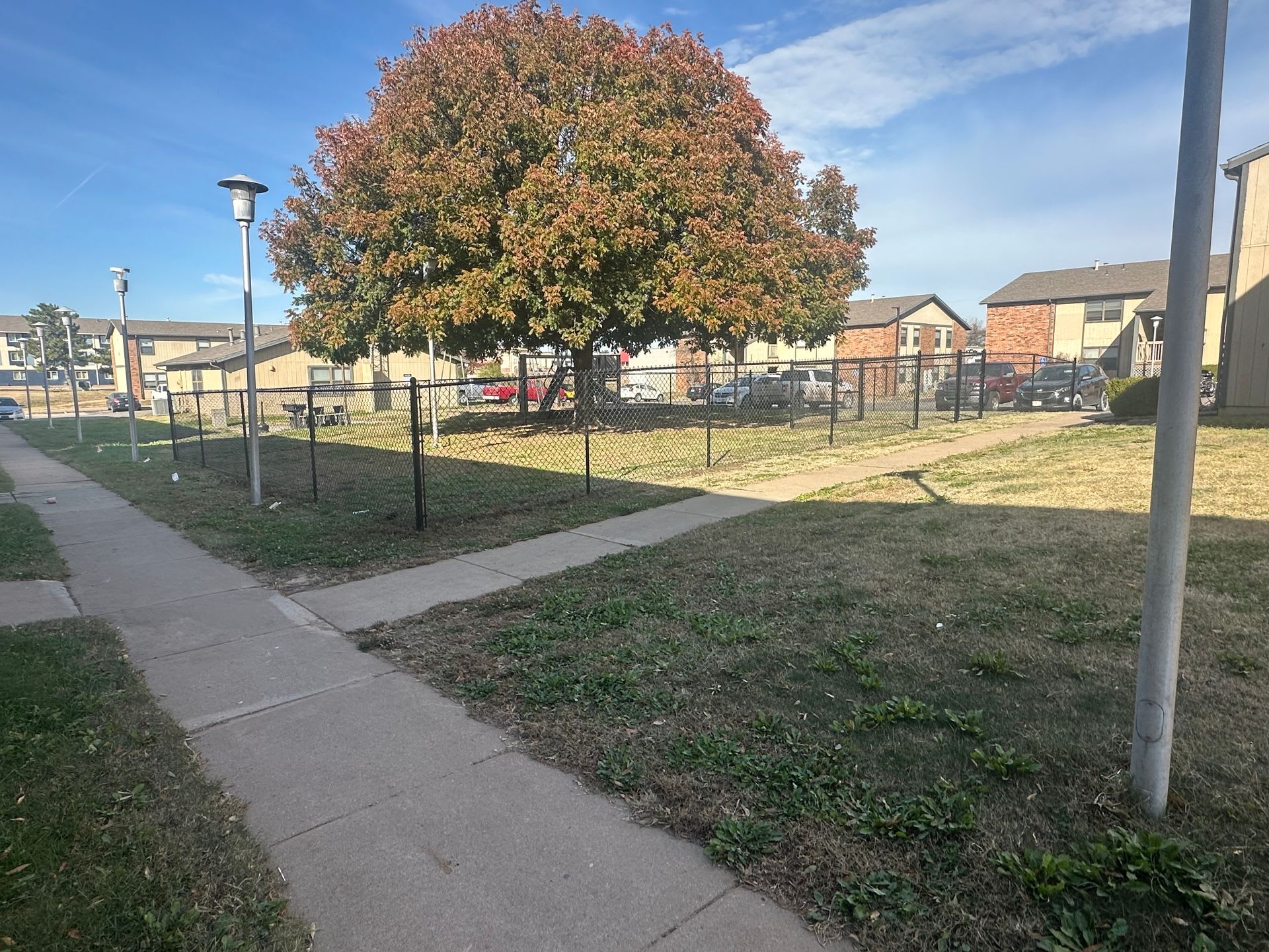 East Terrace Apts – photo 4