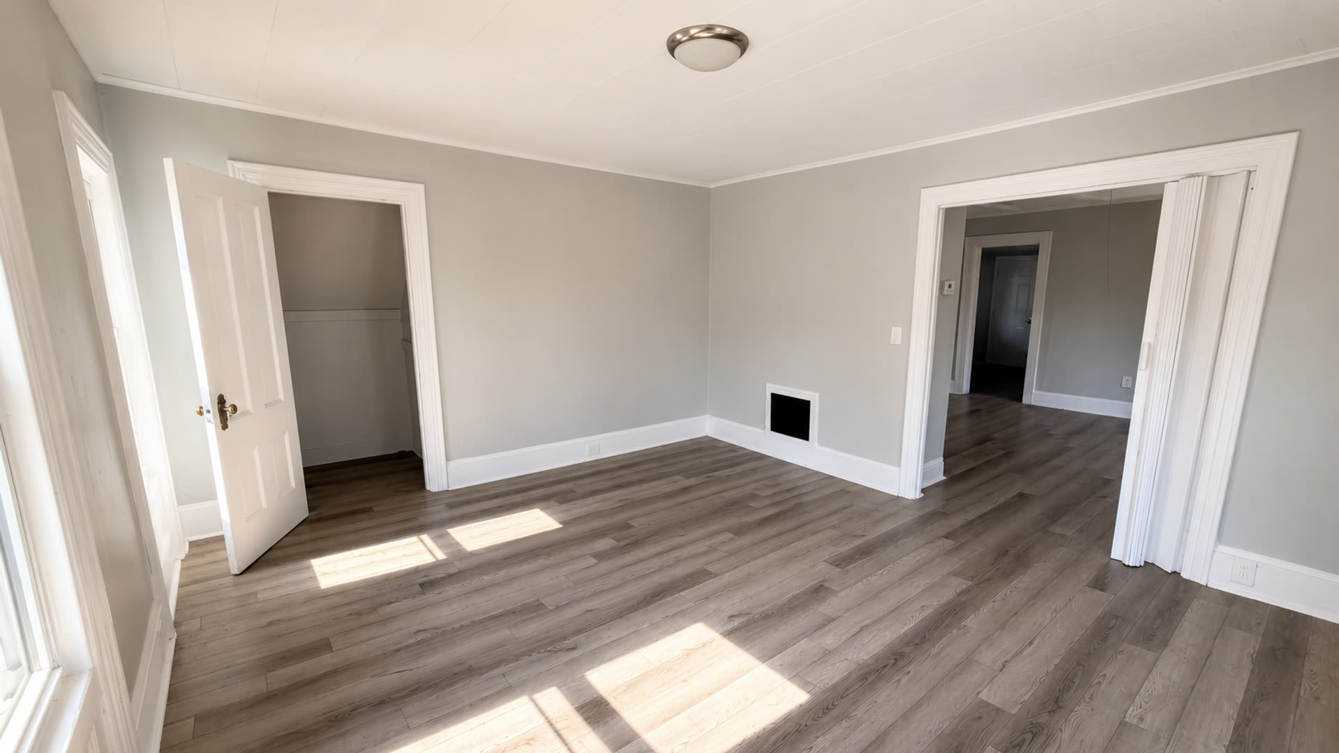 210 Center Street – photo 4