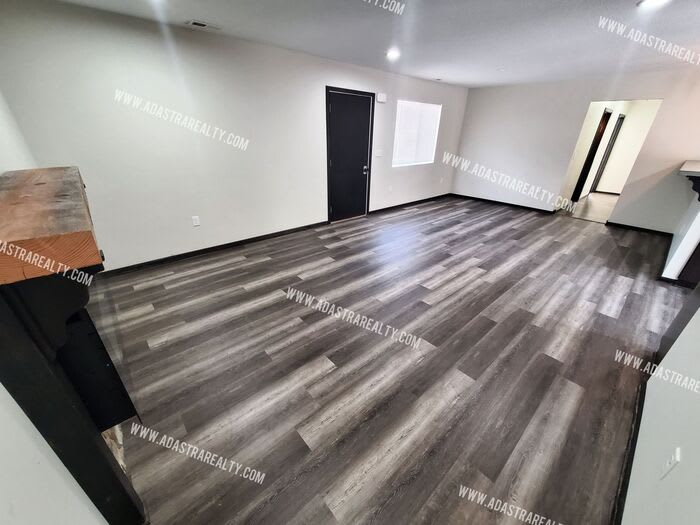 1518 West 26th Street – photo 4