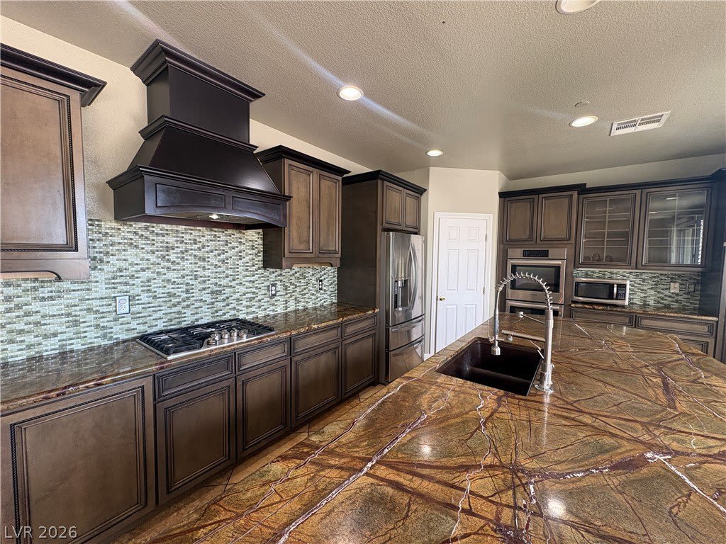 7811 Stroh Lane – photo 4