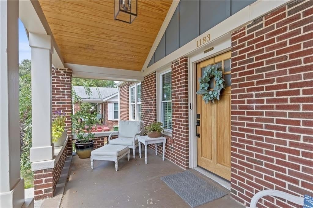 1183 Ewing Place SW – photo 4