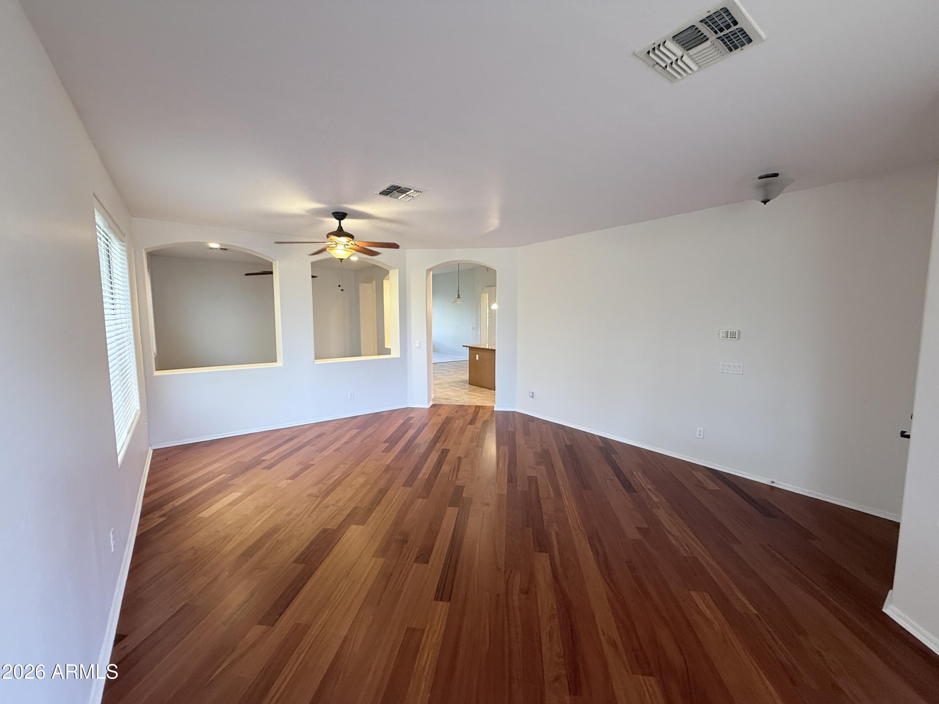 7310 E Mallory Circle – photo 4