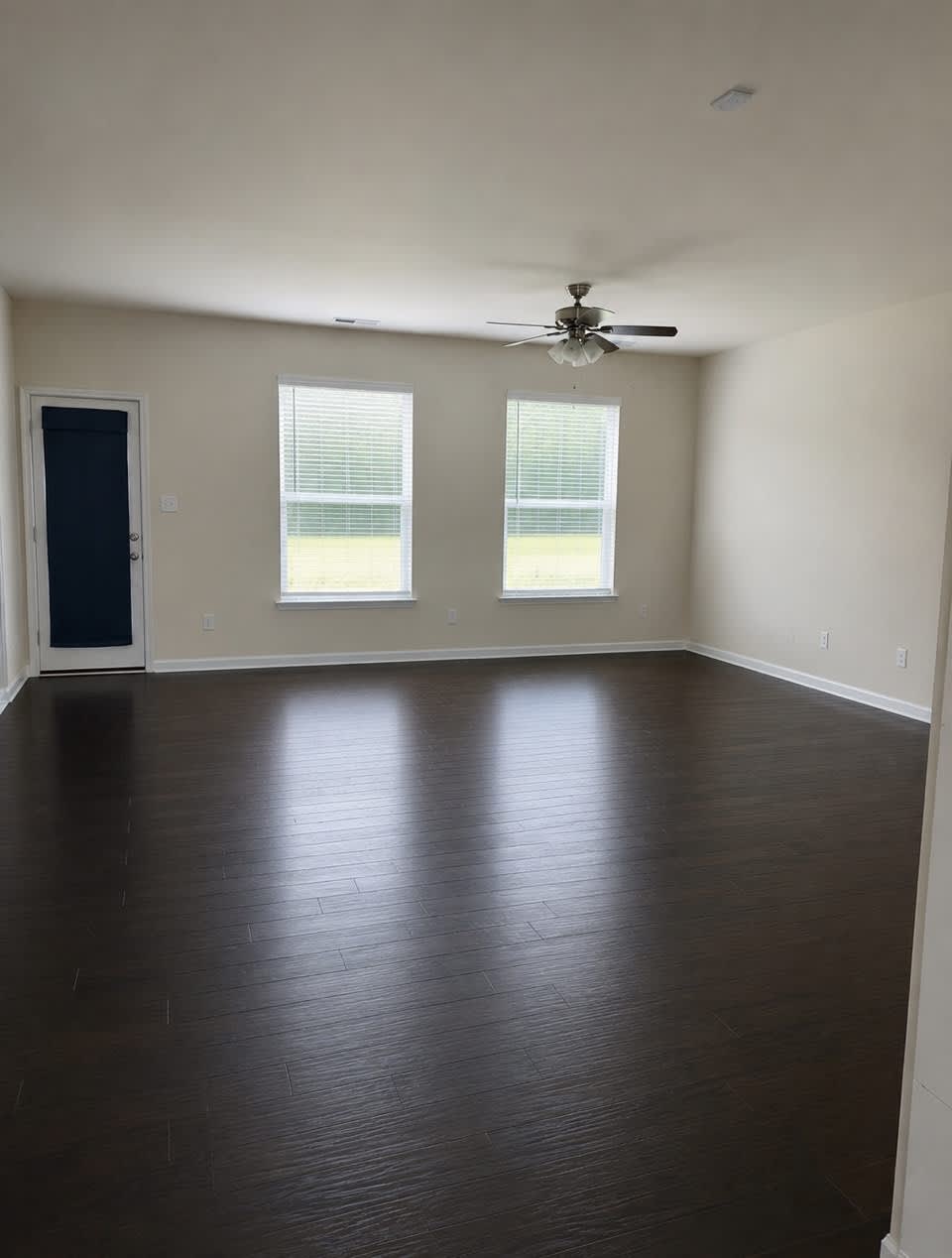 4050 Spring Garden St – photo 5