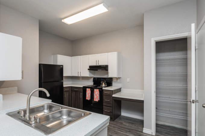 927 VFW Blvd, #114 – photo 4