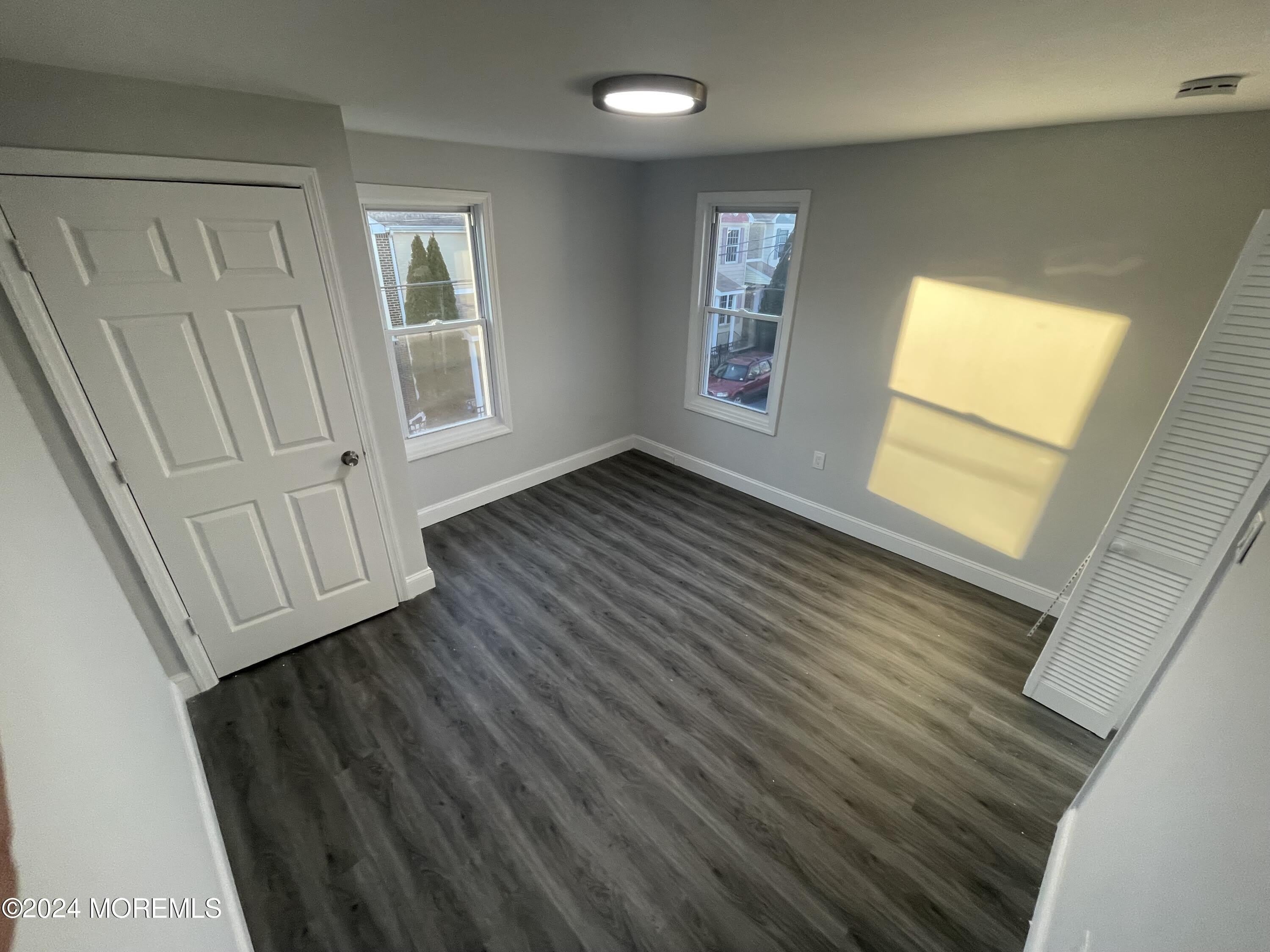1257 Washington Avenue – photo 3