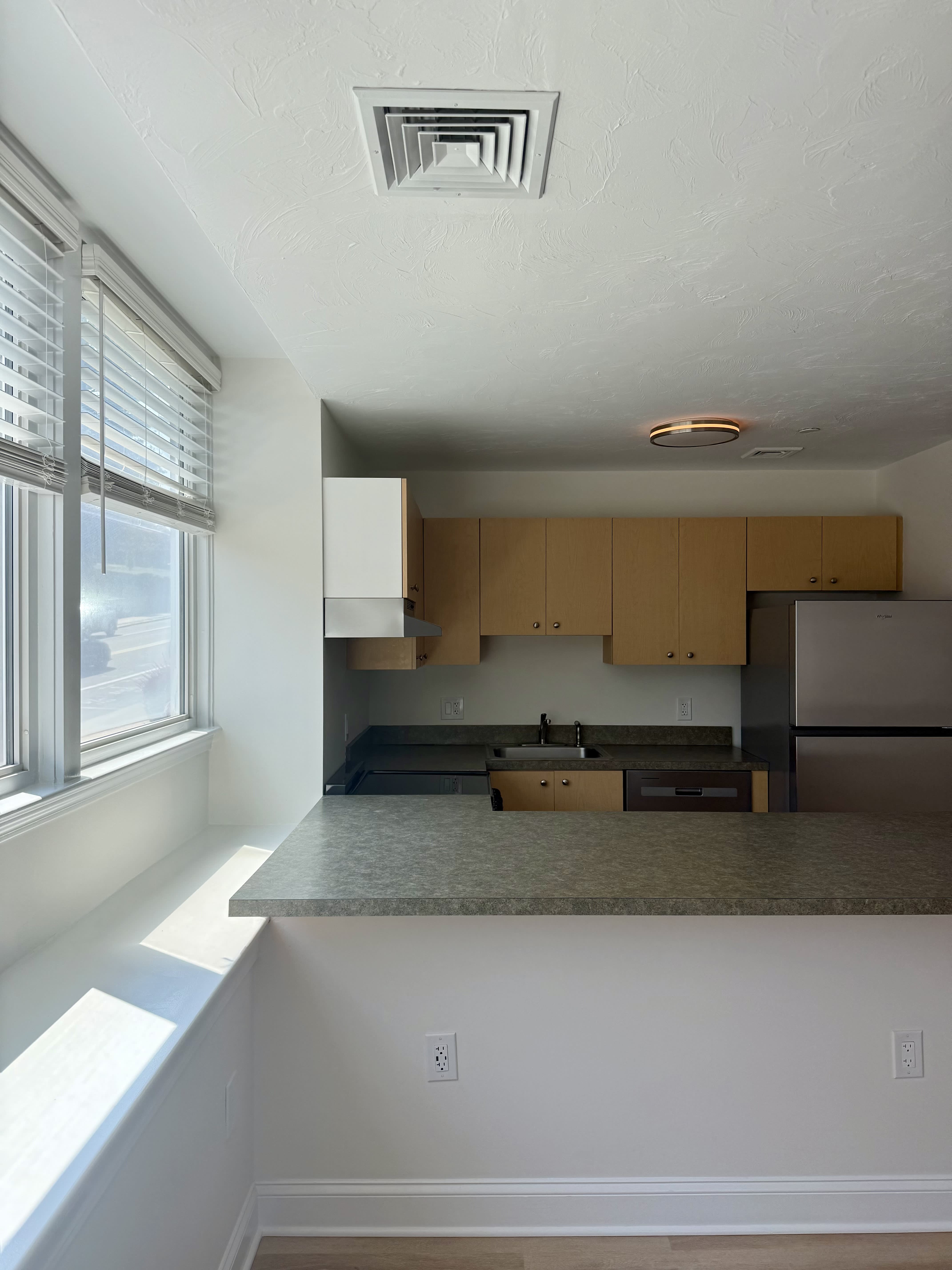 11 Front Street – photo 3