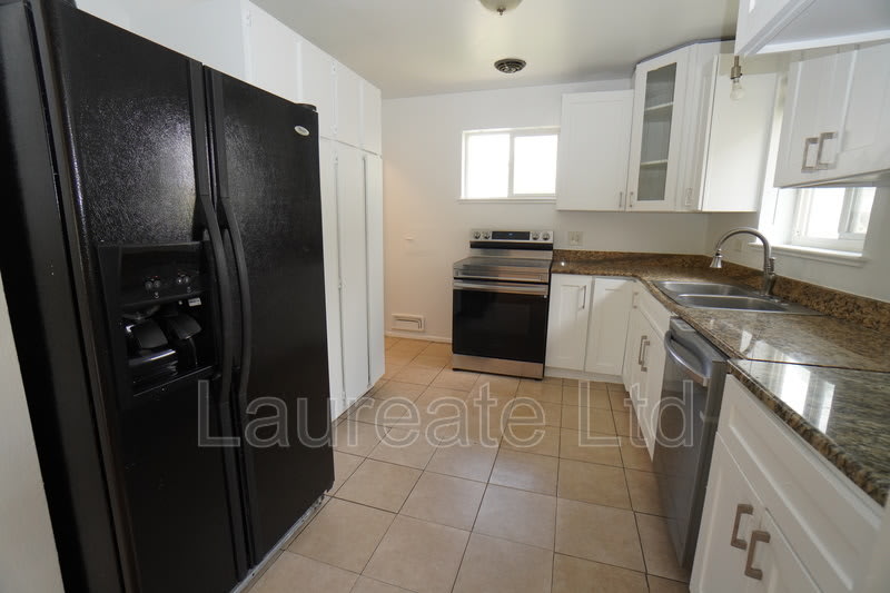 3630 Holly St. – photo 4
