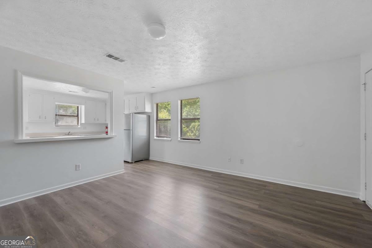 233 Tanglewood DR B – photo 5