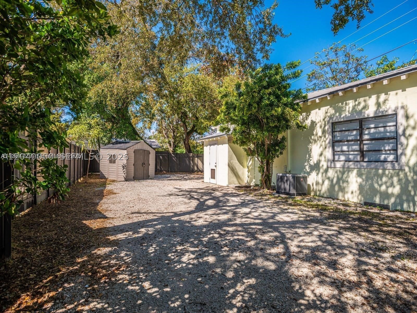 3452 Margaret St – photo 5