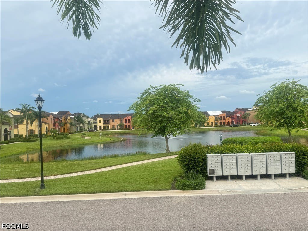 11901 Izarra Way – photo 2