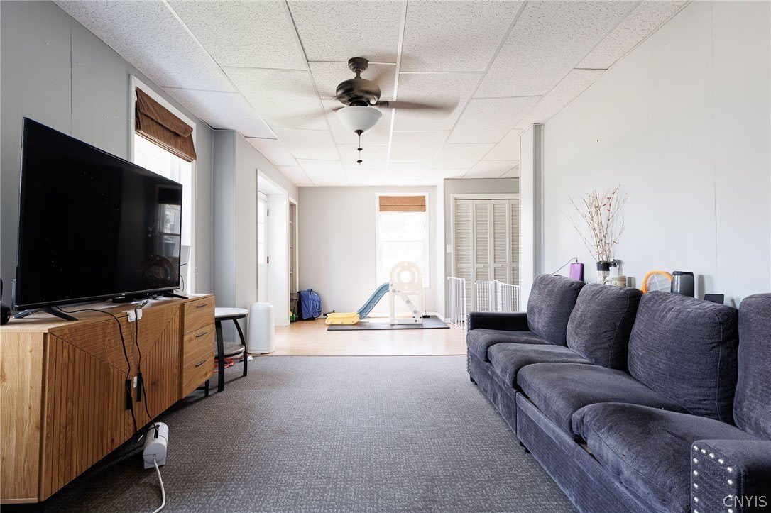 215 W Main Street – photo 5