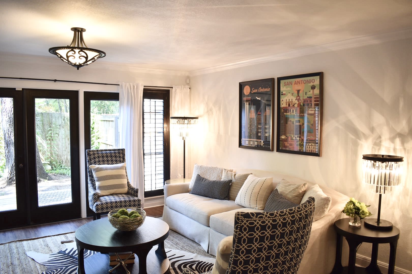 1045 Shook Ave – photo 3