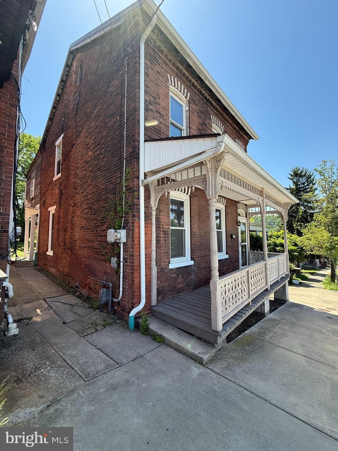 704 5TH Street – photo 2