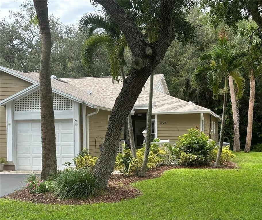 1927 Sixty Oaks Lane – photo 2