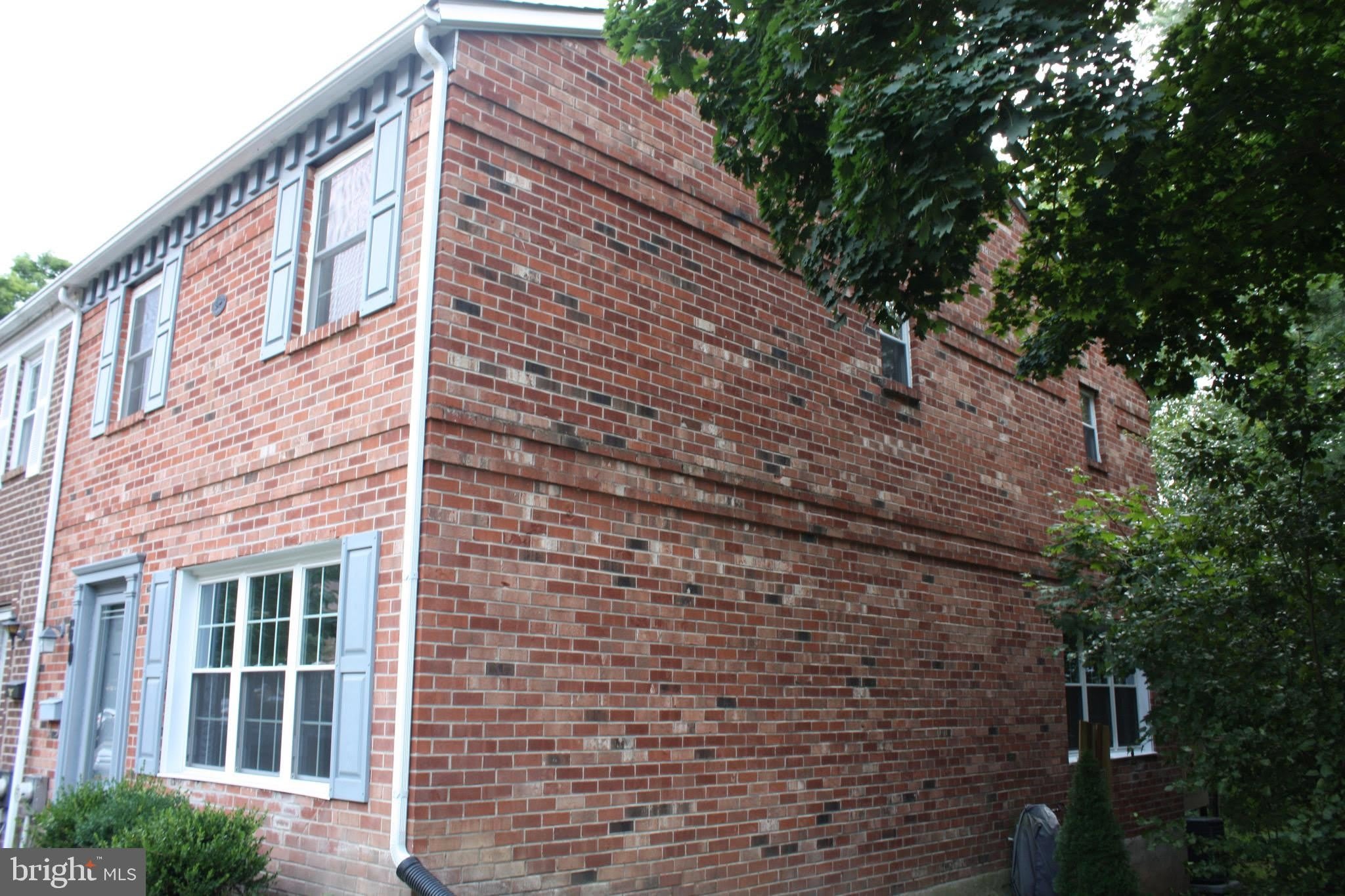 60 PROVIDENCE Avenue – photo 4