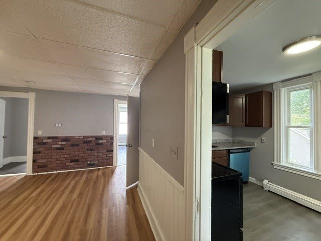 17 Temple St – photo 4