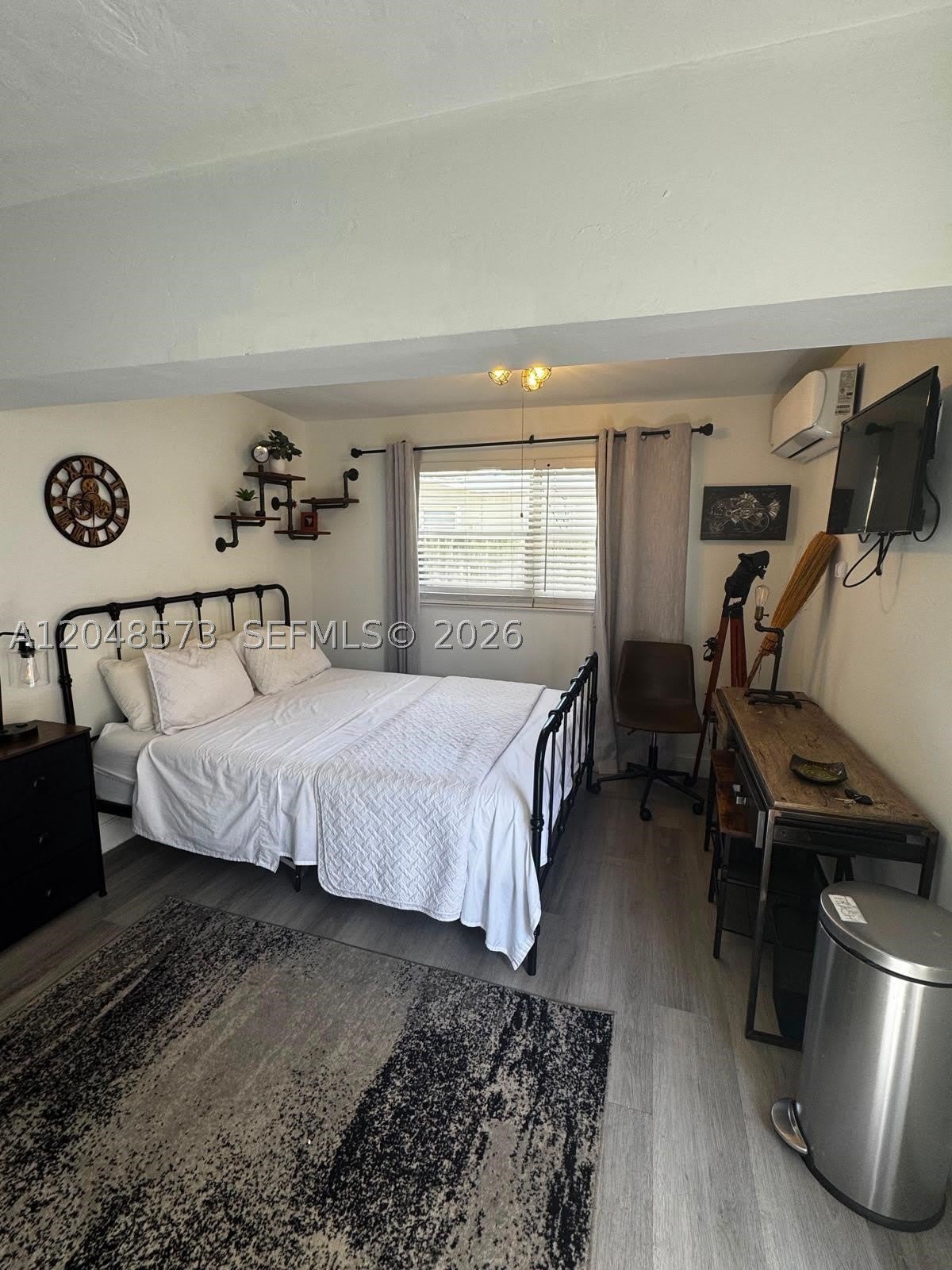 2032 Ne 26Th St – photo 3