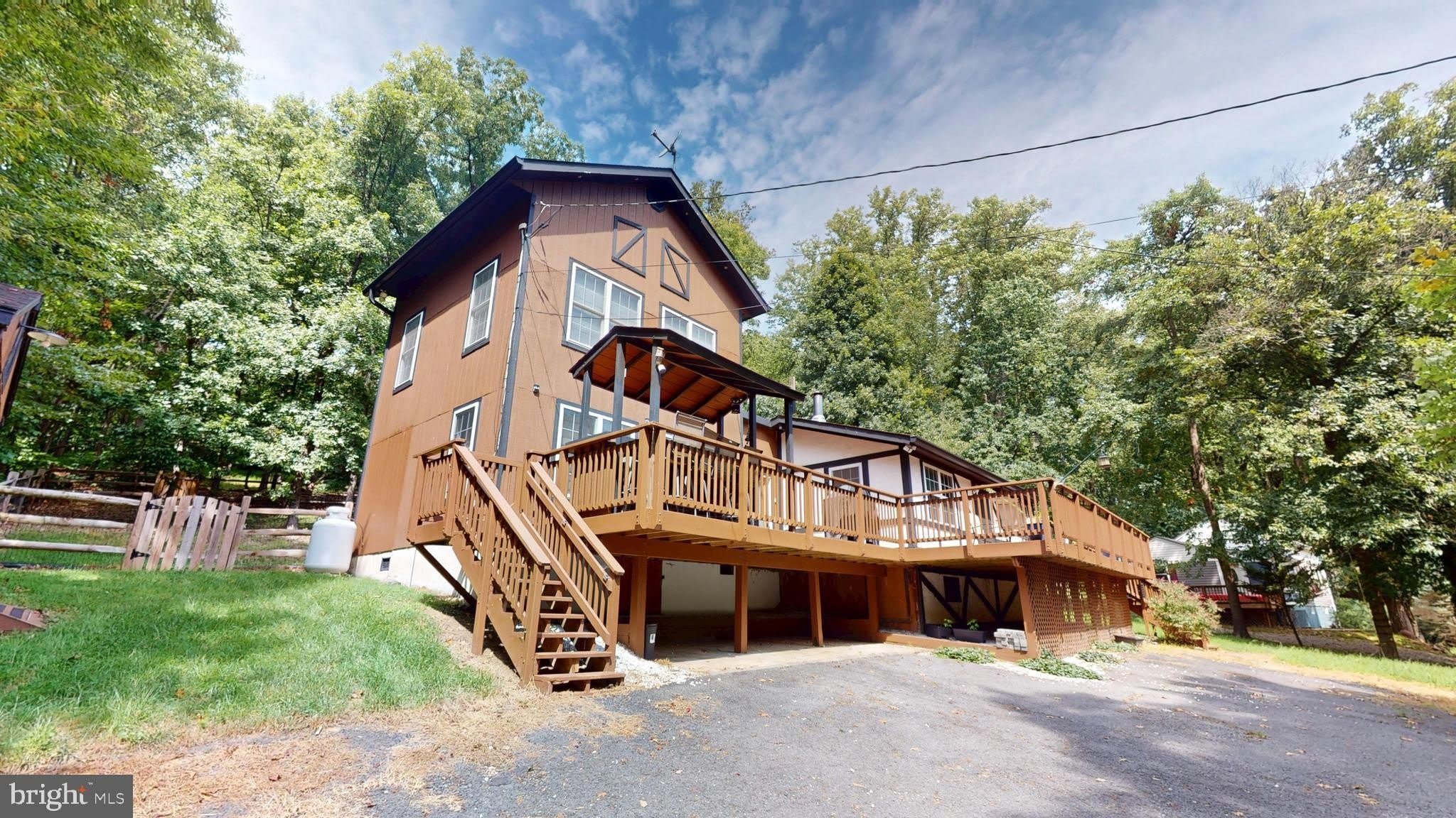 104 Laurel Lane – photo 1