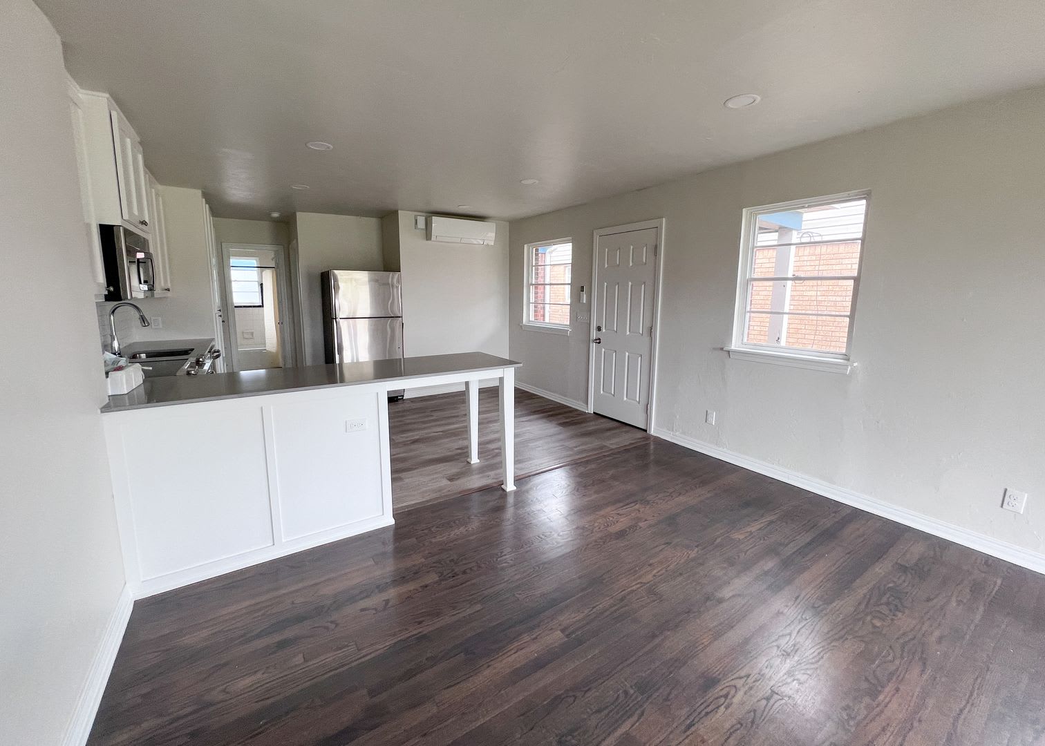 1 Bed Near OU Medical/ The Capitol! – photo 1