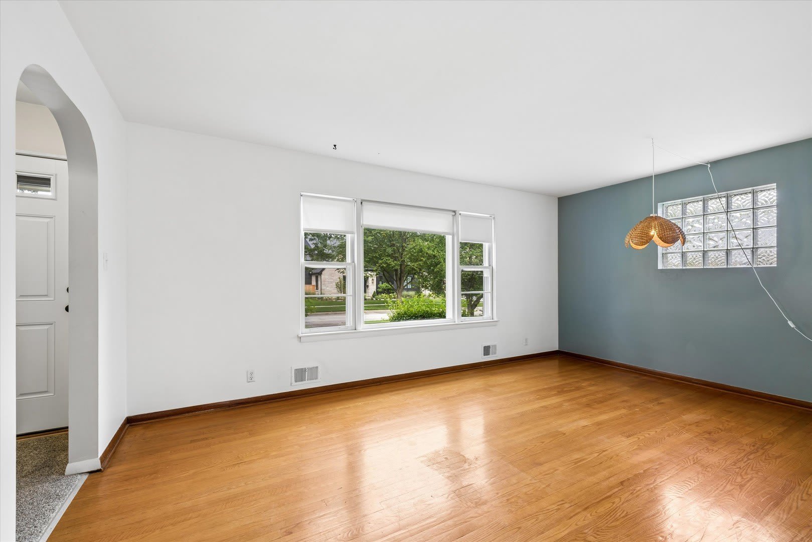 805 N Mitchell Avenue – photo 5