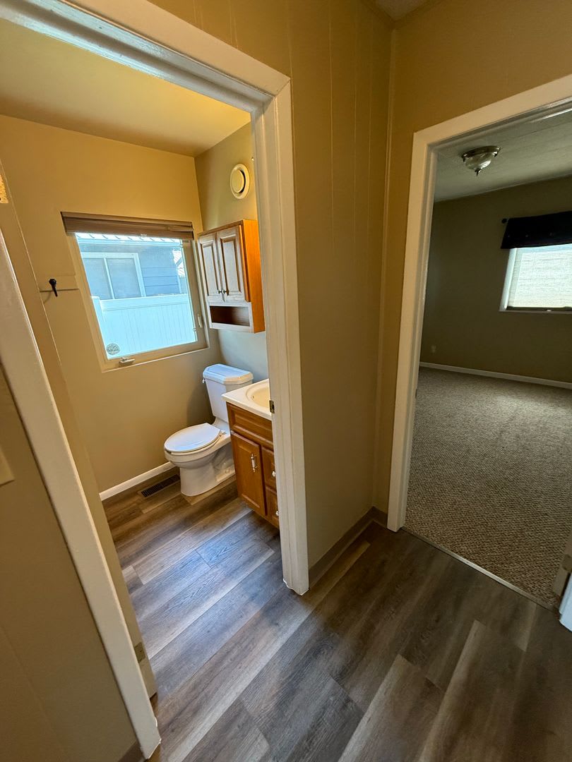 Charming 2 Bedroom Home Near Pioneer Park, Hospitals & Schools! – photo 5