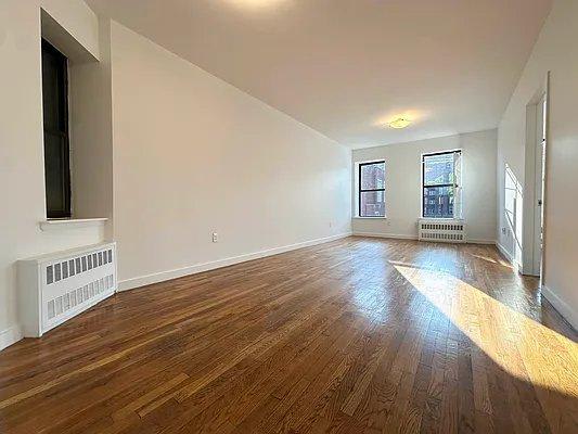1411 Amsterdam Avenue – photo 2