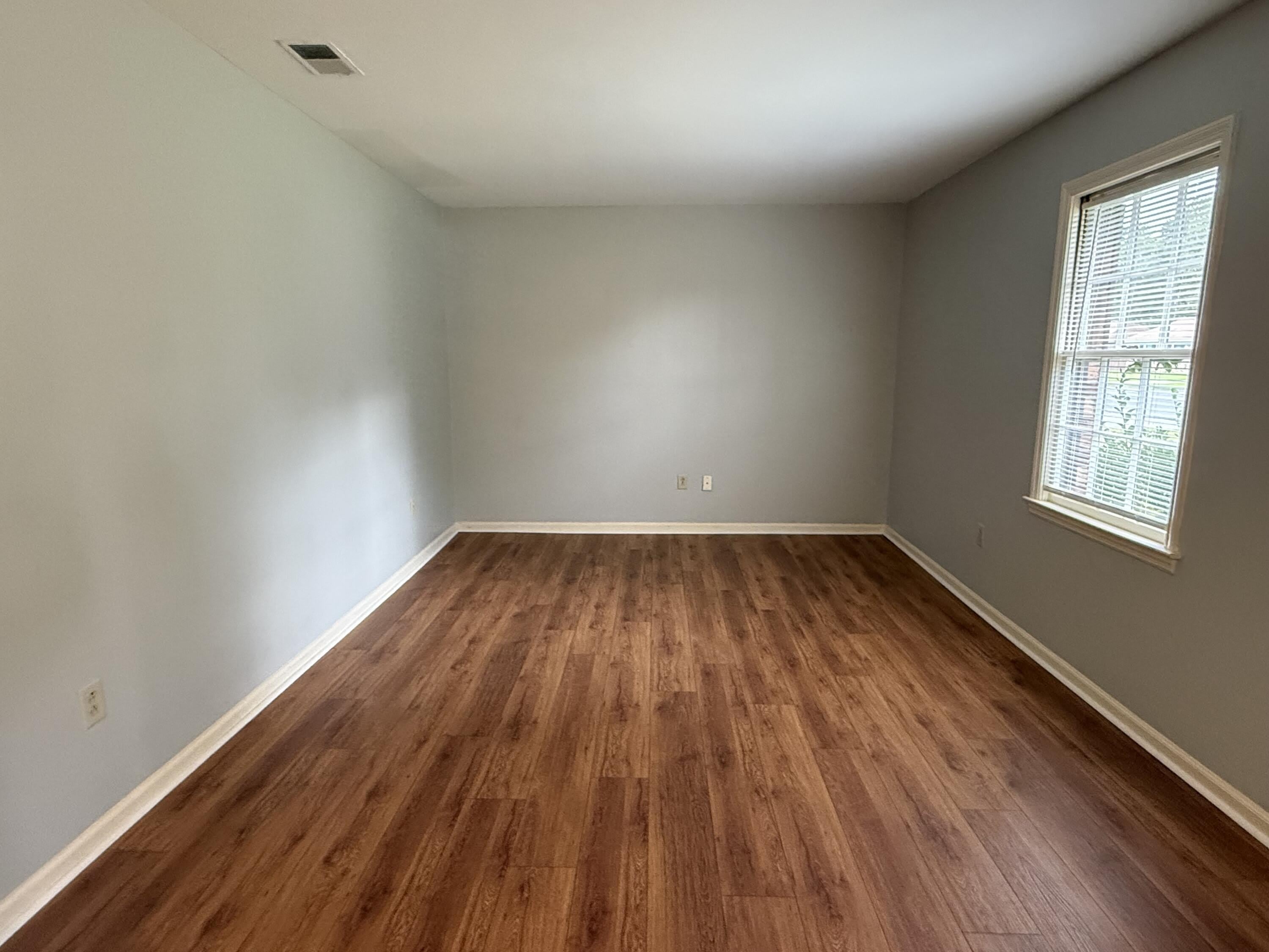 209 Longstreet Street – photo 4