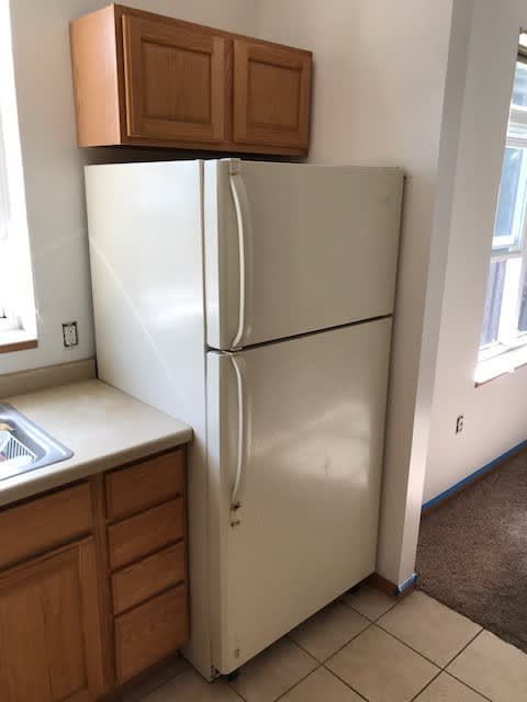 Spacious 4 bedroom, 3.5 bathroom duplex in desired location near Hilldale Mall – photo 5