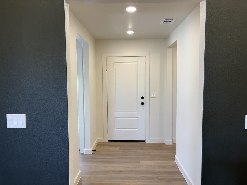 6237 Poppy Dr – photo 2