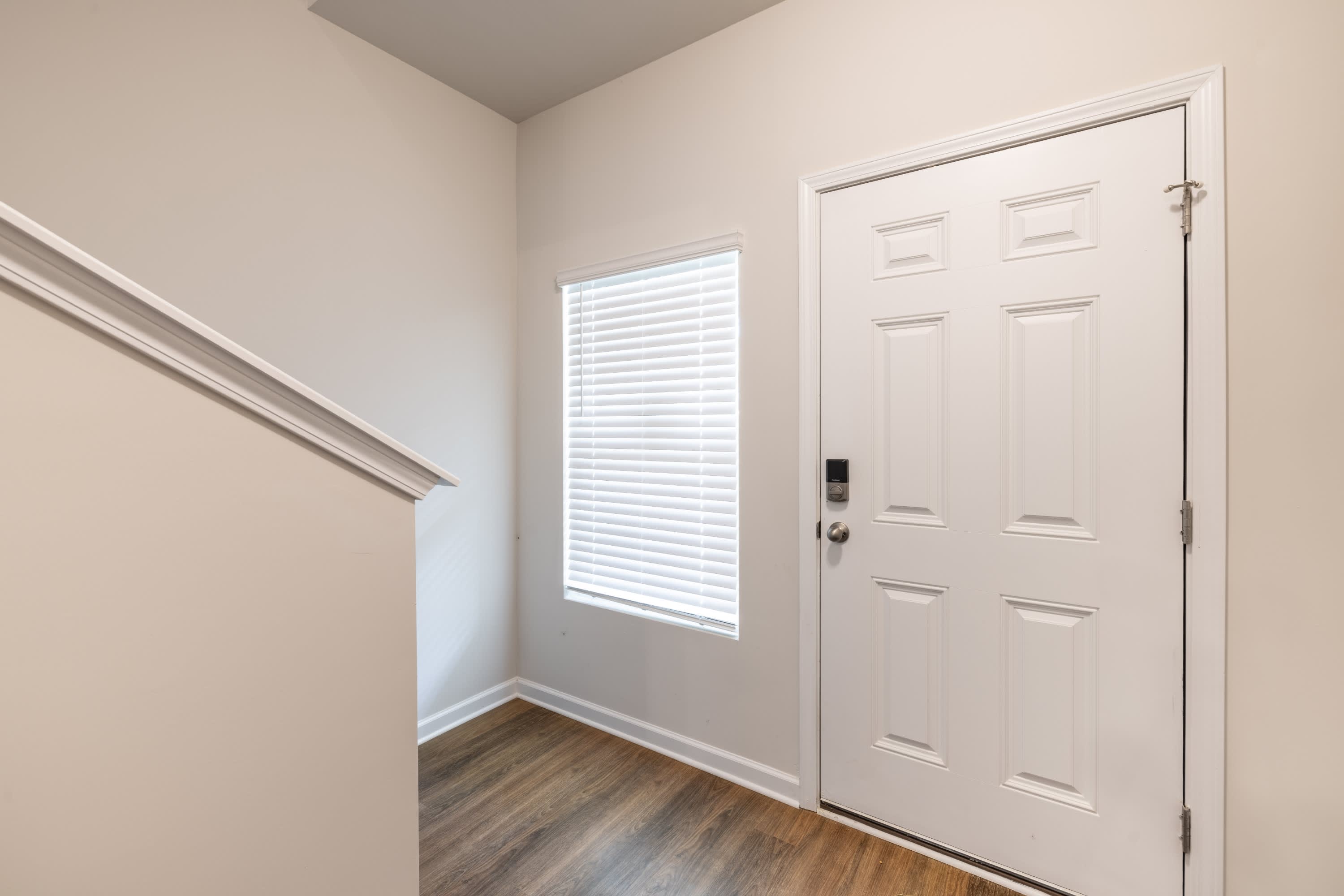 142 South Bell Avenue – photo 5