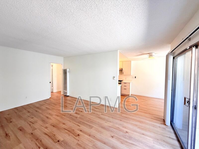 119 N Hillcrest Blvd – photo 4