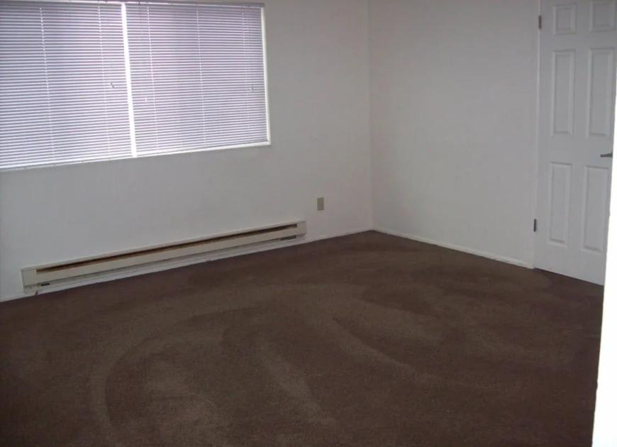 1417 Camas St – photo 4