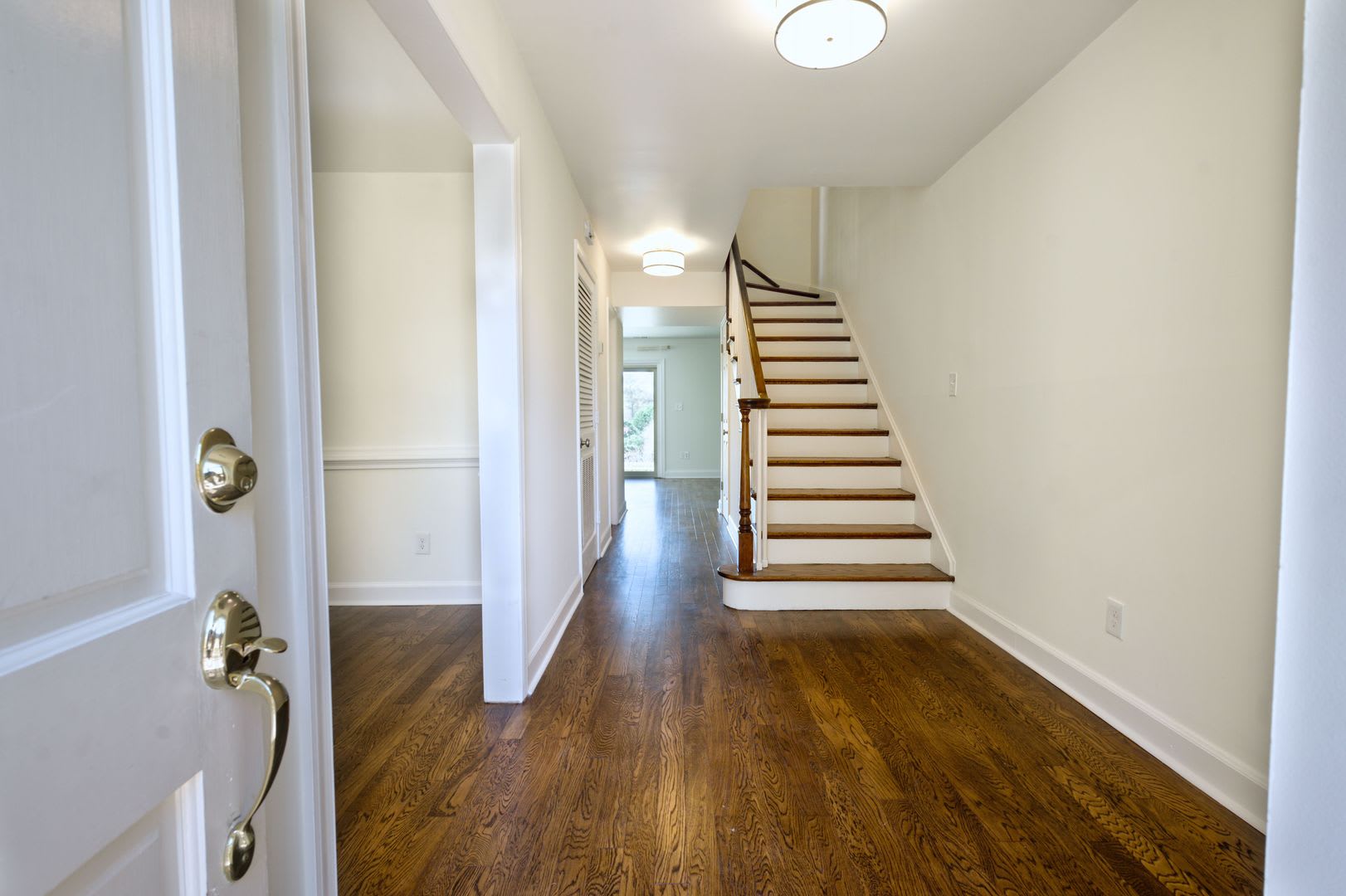 420 Linkhorn Dr #5 – photo 2