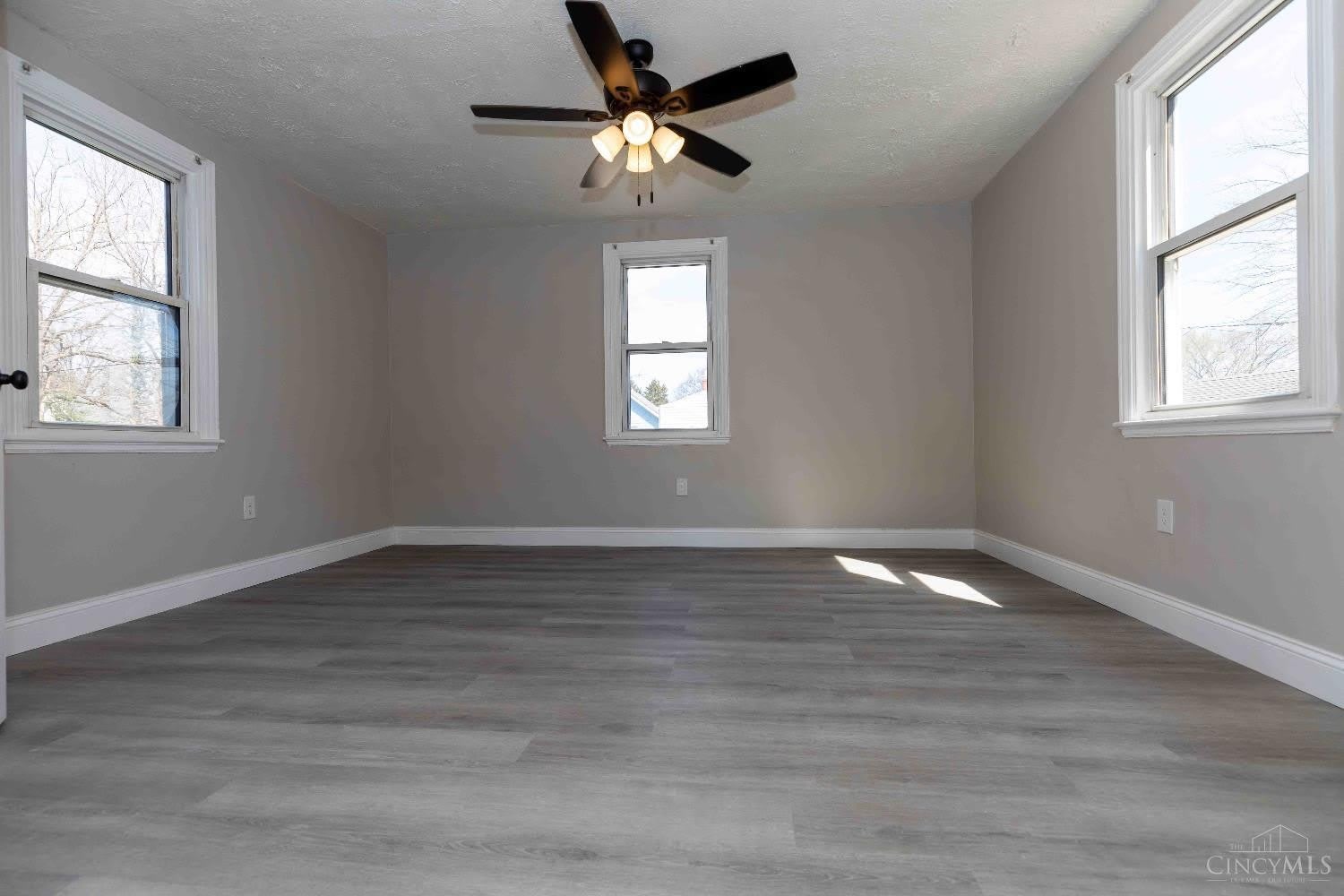 1818 Dallas Avenue – photo 4