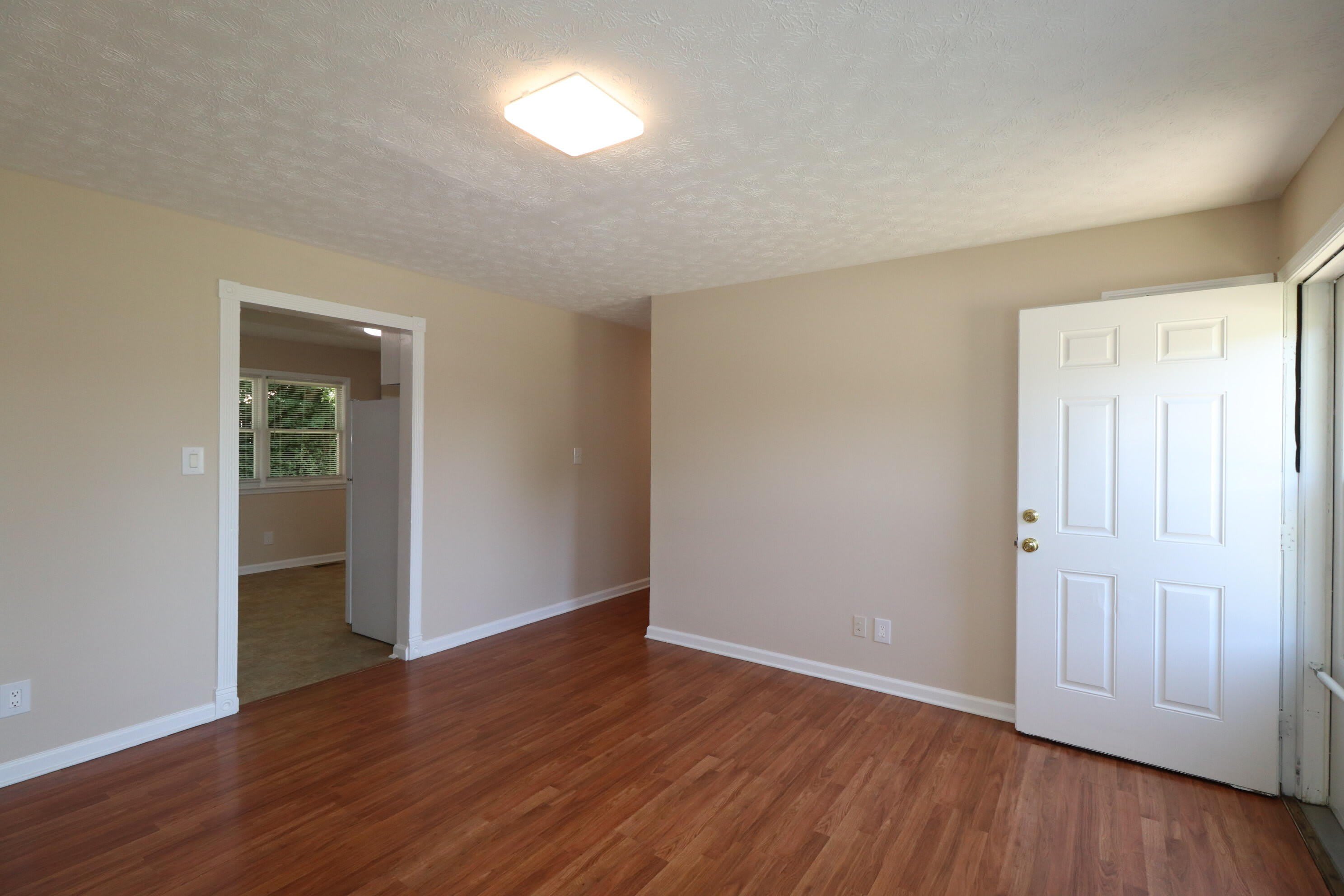 212 Foxwood Drive – photo 4