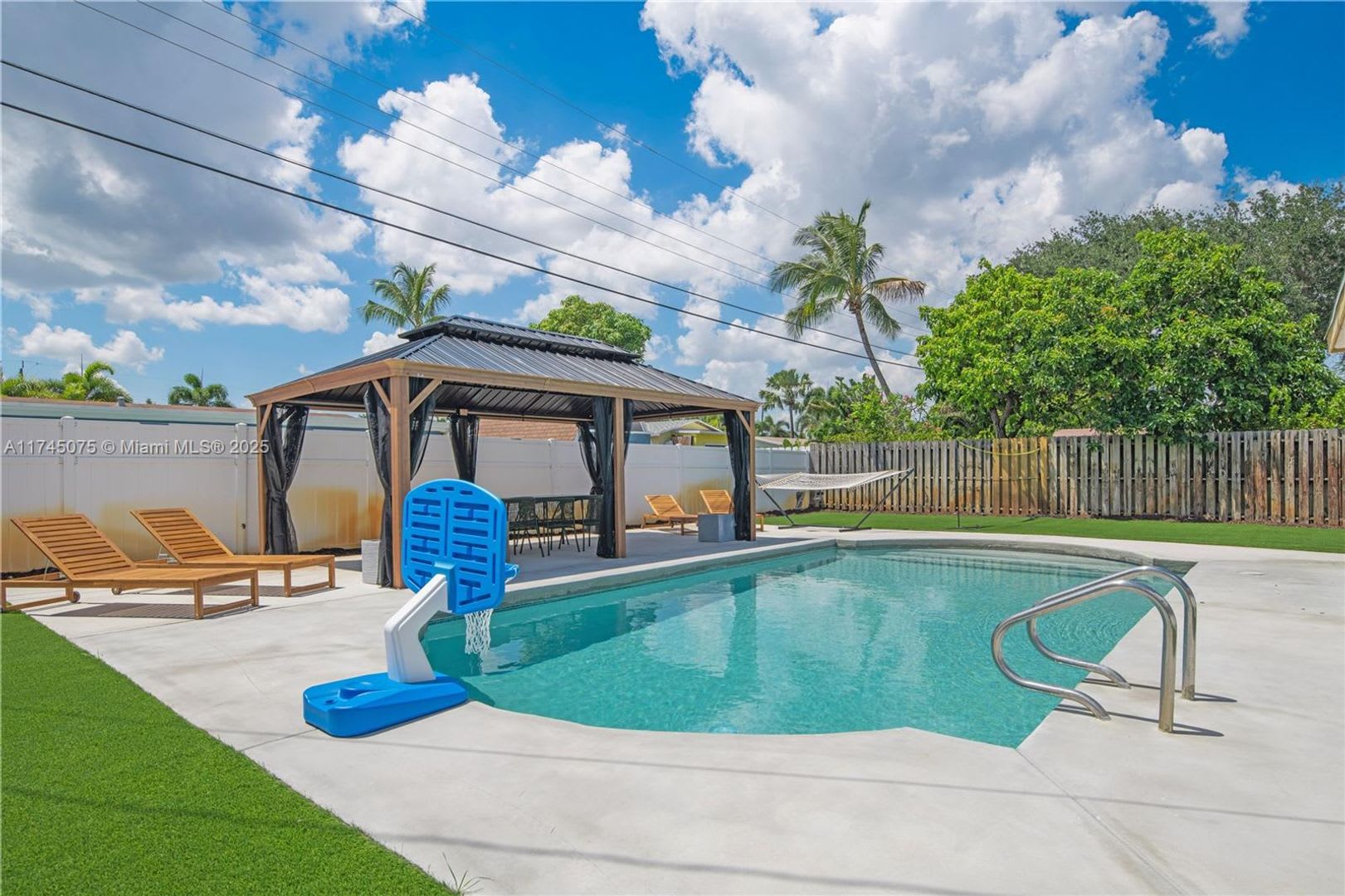 317 SE 7th Avenue 0, Deerfield Beach, FL 33441 – photo 4