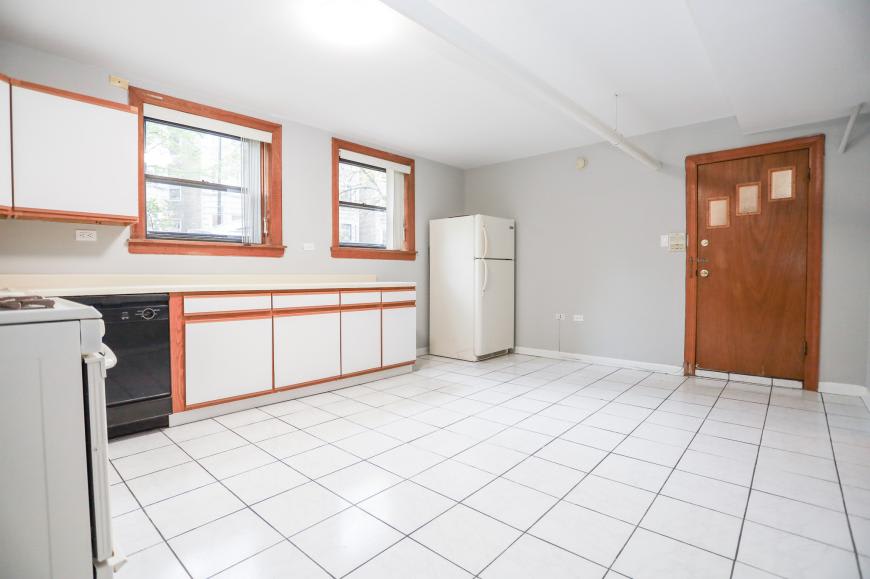 1342 West Foster – photo 3