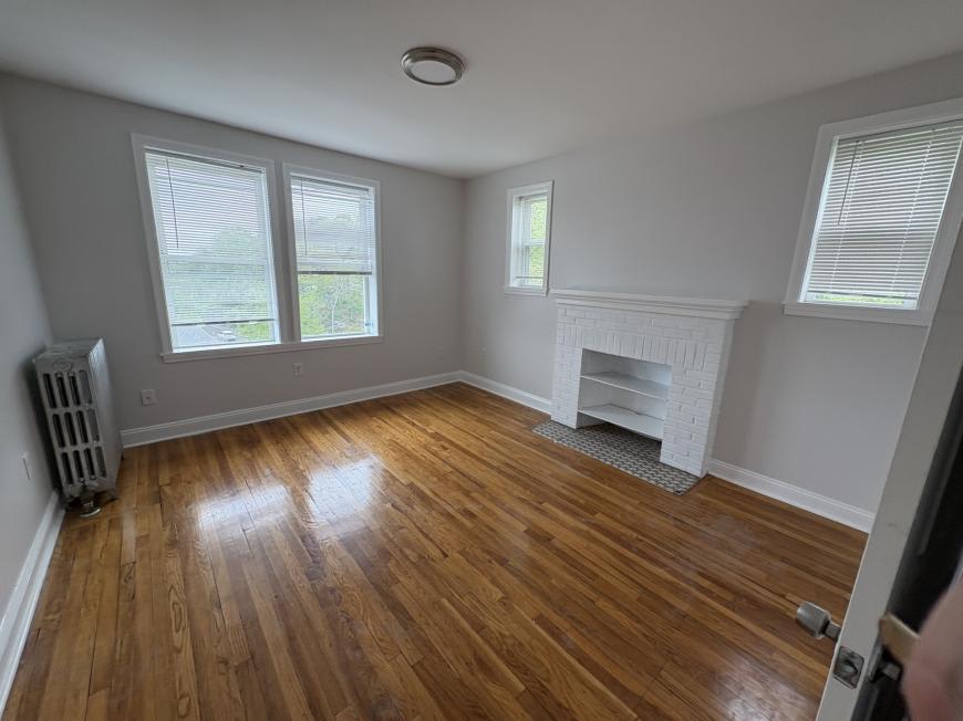 2 webster – photo 1