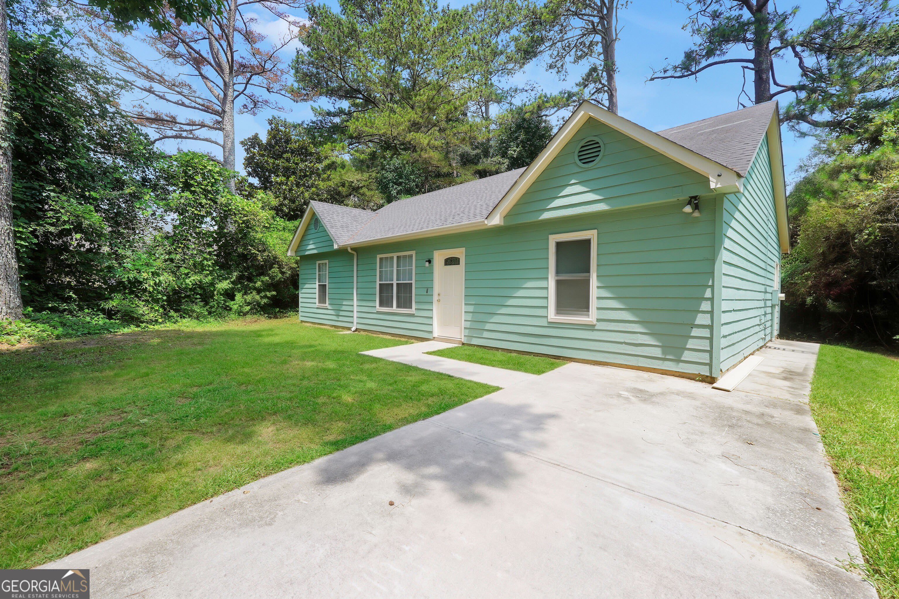 9202 Fairway Court – photo 2