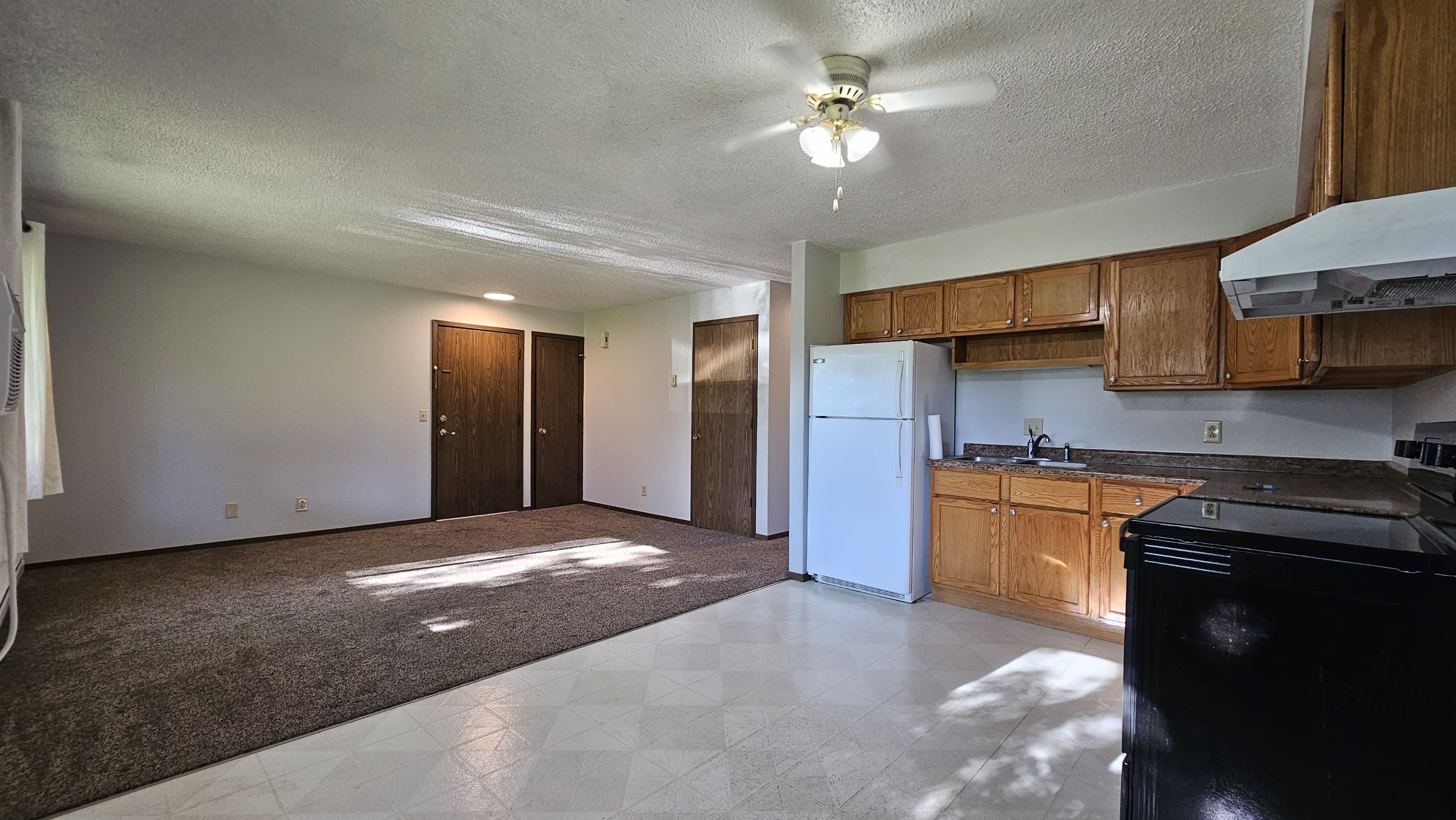 2865 Springreen Drive 4 – photo 2