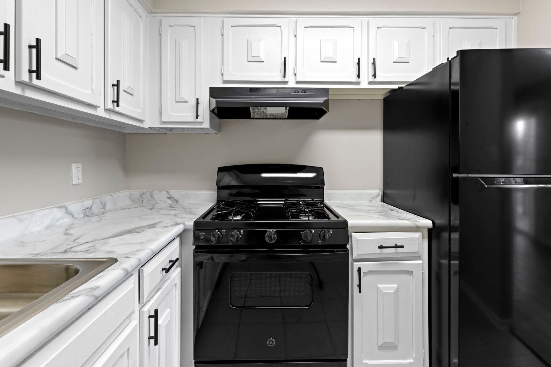 The Cedars Apartment Homes – photo 1